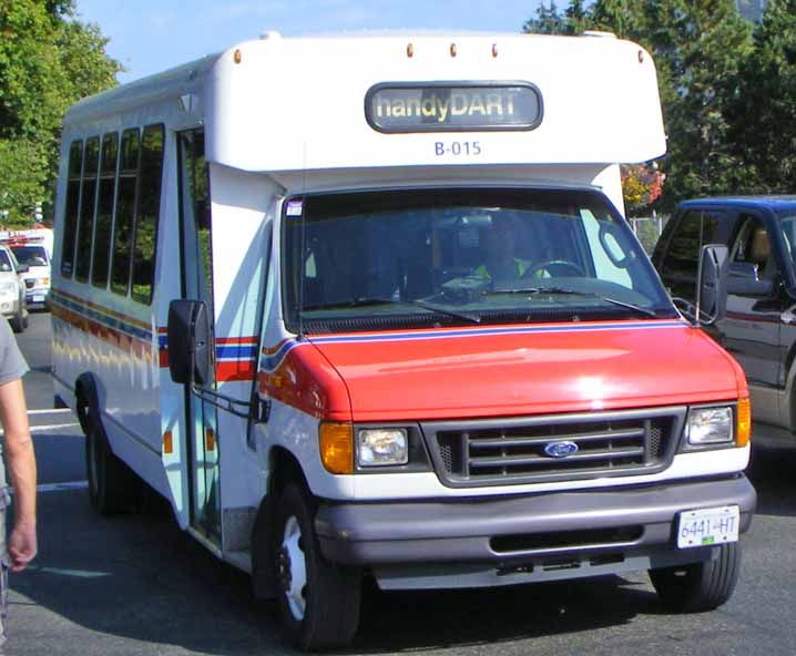 Victoria Regional Transit HandyDart Ford E450 CBB Polar III B-015